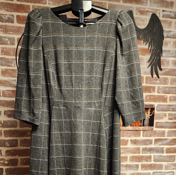 Calvin Klein Dress - Picture 2 of 3